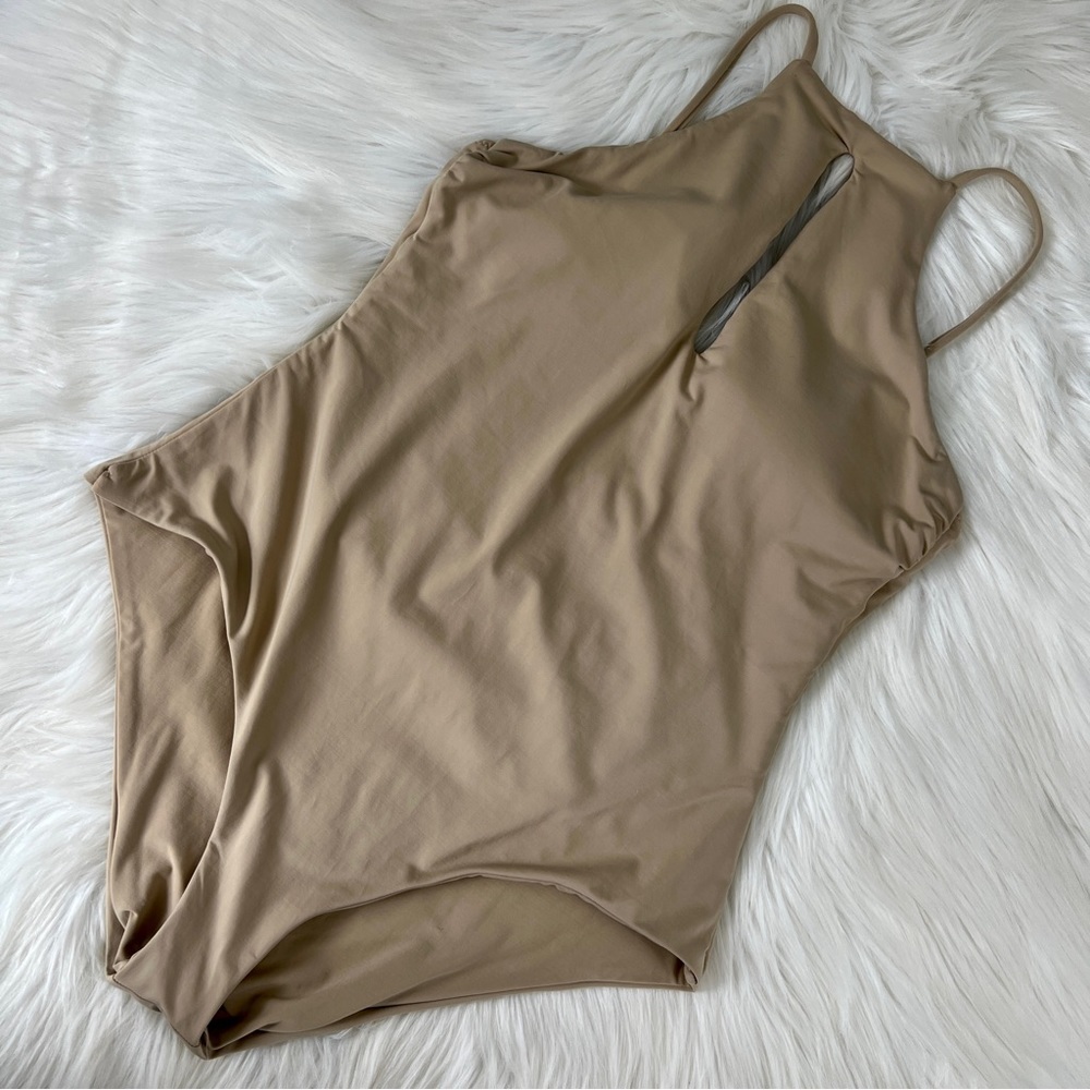 Becca Virtue High Neck Key Hole Front One Piece Swimsuit Tan Color Size Large